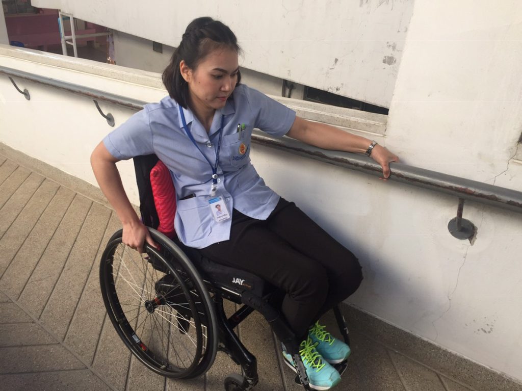 chiang mai citynews inspiring story of nurse in wheelchair
